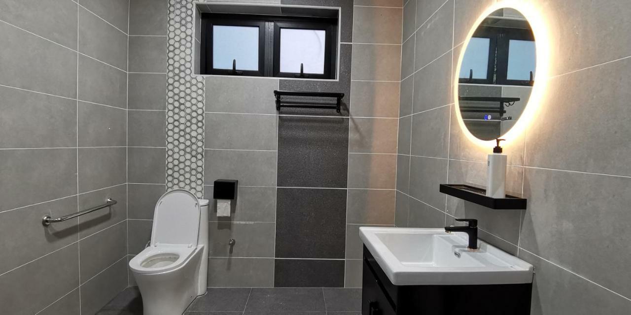 Oneriimba Private Pool & Garden Residence Джохор-Бару Экстерьер фото