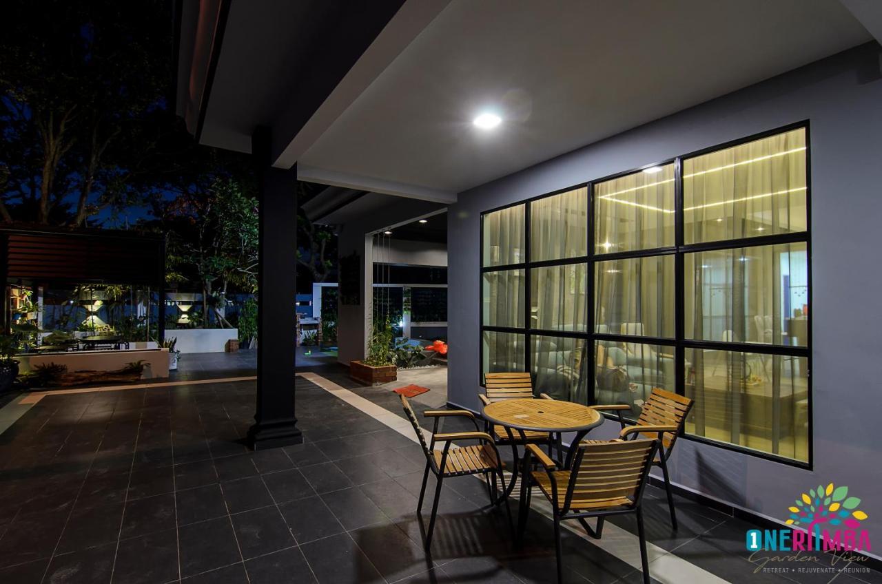 Oneriimba Private Pool & Garden Residence Джохор-Бару Экстерьер фото
